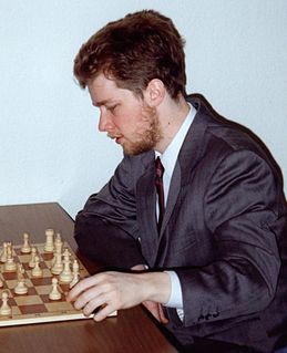 Alexander Khalifman Russian chess player