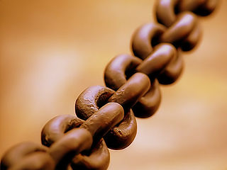 <span class="mw-page-title-main">Chain</span> Series of connected links which are typically made of metal