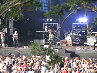 <span class="mw-page-title-main">Icehouse (band)</span> Australian rock band (initially known as Flowers)