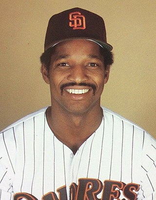 <span class="mw-page-title-main">Jerry Royster</span> American baseball player and manager