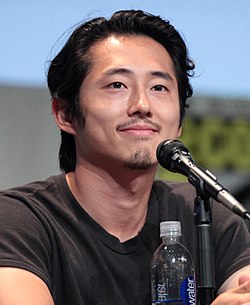 Steven Yeun 2015.