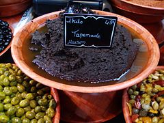 Présentation dans le commerce ou sur les marchés de Provence