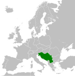 Map of Europe between 1955 and 1990, showing Yugoslavia highlighted in green