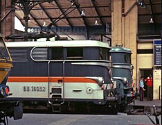 BB 16032 à la gare de Paris-Nord en 1979.