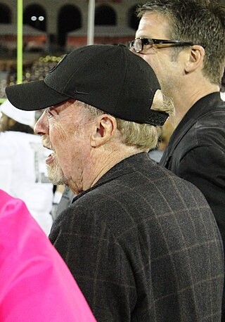 <span class="mw-page-title-main">Phil Knight</span> American billionaire business magnate (born 1938)