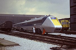 De APT-E op het opstelterrein van het Railway Technical Centre in Derby in de zomer van 1972