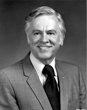 Charles E. Bennett (politician)