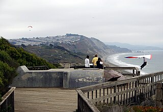 <span class="mw-page-title-main">Fort Funston</span> Former harbor defense installation in San Francisco