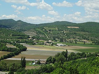 <span class="mw-page-title-main">Aubenas-les-Alpes</span> Commune in southeastern France