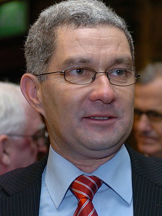 <span class="mw-page-title-main">Mike Warren (mayor)</span> Pitcairnese politician