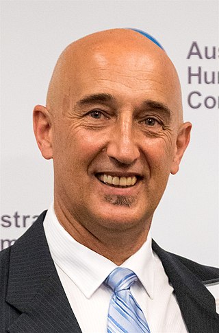 <span class="mw-page-title-main">Walter Mikac</span> Australian pharmacist (born 1962)