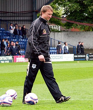 <span class="mw-page-title-main">Chris Brass</span> English footballer (born 1975)