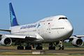 Garuda Indonesia Boeing 747-400 di Bandara Ngurah Rai