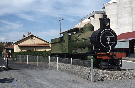 SAR Class 6 no. 439, later to become Rovos Rail's engine Tiffany, plinthed at Winburg prior to its restoration, 5 May 1981