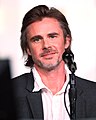 Sam Trammell (Foto: Gage Skidmore) geboren op 29 januari 1969