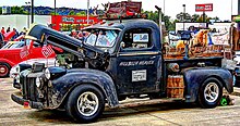 A customized pickup truck called "Hillbilly Heaven", on display in Wheelersburg, Ohio "Hillbilly Heaven" (17069778942).jpg