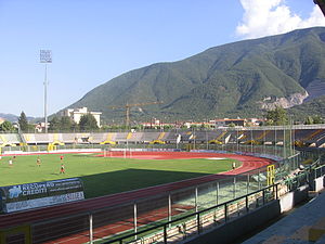 Die Südkurve des Stadio San Francesco d’Assisi