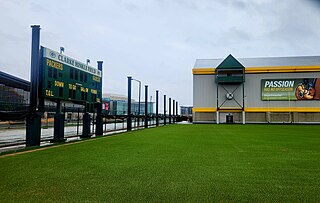 <span class="mw-page-title-main">Clarke Hinkle Field</span> American football practice facility