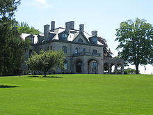 The Kountze Mansion, also known as "Old Main" Delbartonkountzemansion.jpg