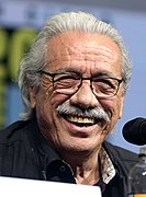 Edward James Olmos dans le rôle de Felipe Reyes.