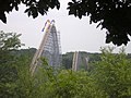 Kolejka hybrydowa (drewniany tor, stalowe podpory) Voyage w parku Holiday World, USA.