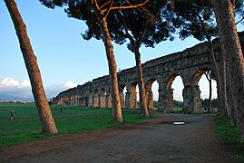 Parc des Aqueducs.