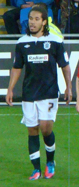 <span class="mw-page-title-main">Sean Scannell</span> Footballer (born 1990)