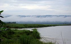 EastRaptiRiver.Sauraha.jpg