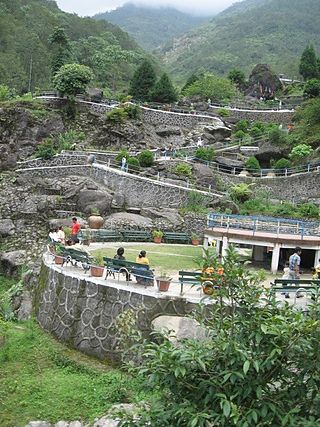 <span class="mw-page-title-main">Rock Garden, Darjeeling</span> Rock garden in Darjeeling, India