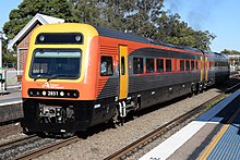 An Endeavour set in the NSW TrainLink livery NSWTrainLink Endeavour (cropped).jpg