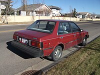 1985–1986 Nissan Sentra 4-door sedan