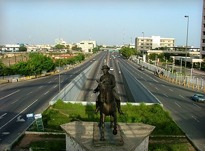 Авенија Џона Ф. Кенедија, Санто Доминго