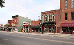 Thumbnail for File:Warsaw-indiana-downtown.jpg