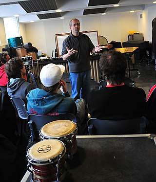 <span class="mw-page-title-main">Dave Samuels</span> American vibraphone and marimba player (1948–2019)