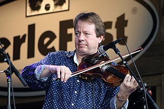 <span class="mw-page-title-main">Stuart Duncan</span> American bluegrass musician