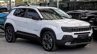 Jeep Avenger - right rear view