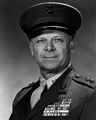 <span class="mw-page-title-main">Lowell E. English</span> U.S. Marine Corps Major General