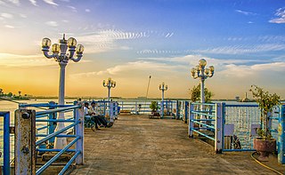 <span class="mw-page-title-main">Lumbini Park</span> Urban park in Hyderabad, India