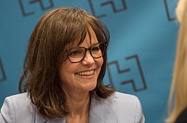 Sally Field (11206).jpg