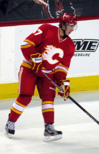 <span class="mw-page-title-main">Sven Bärtschi</span> Swiss ice hockey player (born 1992)