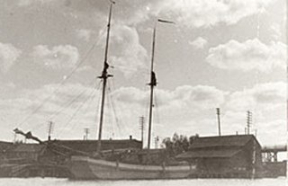 <i>Tennie and Laura</i> (schooner) Scow schooner sunk in Lake Michigan