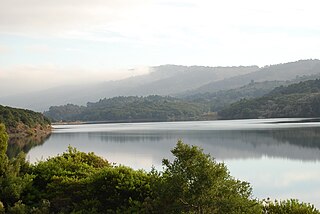 <span class="mw-page-title-main">Crystal Springs Reservoir</span> Northern California Lakes atop the San Andreas Fault