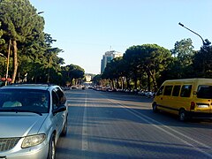 Strasse in Tirana (6)