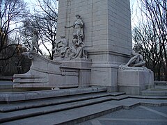 USS Maine Monument (1913), New York City (P1000098).JPG