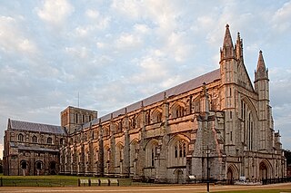 <span class="mw-page-title-main">Winchester Cathedral</span> Church in Hampshire, England