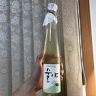 <i>Gwaha-ju</i> Traditional Korean fortified rice wine