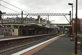 <span class="mw-page-title-main">Malvern railway station, Melbourne</span> Railway station in Melbourne, Australia