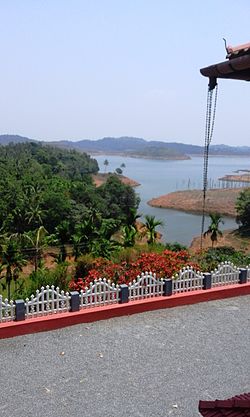 Banasura Sagar.Padinjarethara.3.jpg