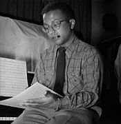 Billy Strayhorn, New York, N.Y., between 1946 and 1948 (William P. Gottlieb 08211)