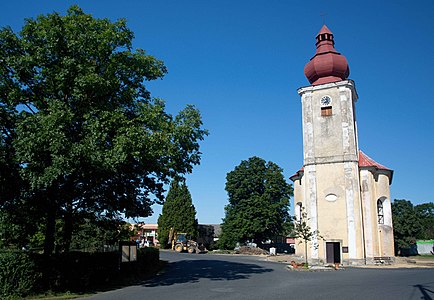 Église Saint-Anne à Částkov.